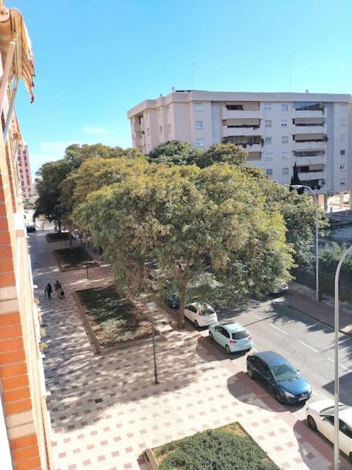 Junto estación tren y la playa, GARAJE INCLUIDO Málaga Exterior foto