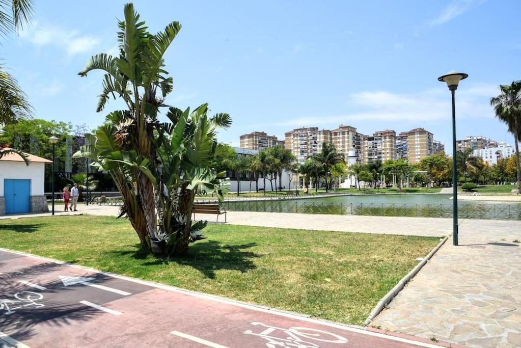 Junto estación tren y la playa, GARAJE INCLUIDO Málaga Exterior foto