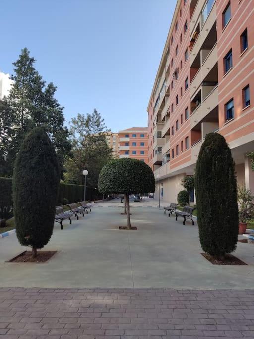 Junto estación tren y la playa, GARAJE INCLUIDO Málaga Exterior foto