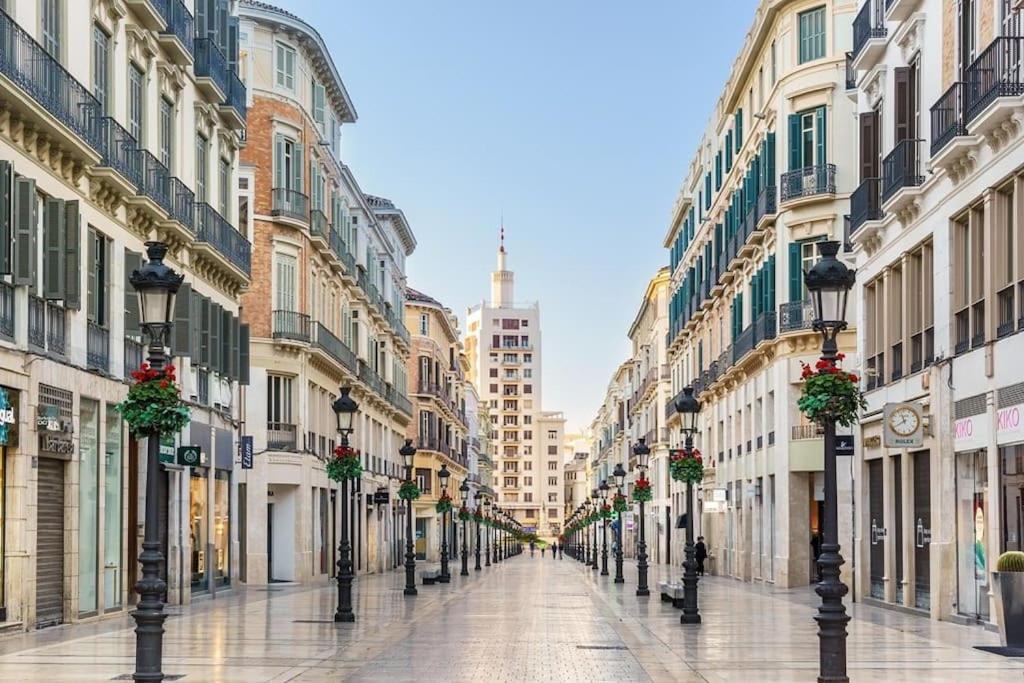 Junto estación tren y la playa, GARAJE INCLUIDO Málaga Exterior foto
